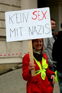 Sony Alpha A230 with Helios-44-2 - Blockade of Neonazi March - Part 1: Happening 02