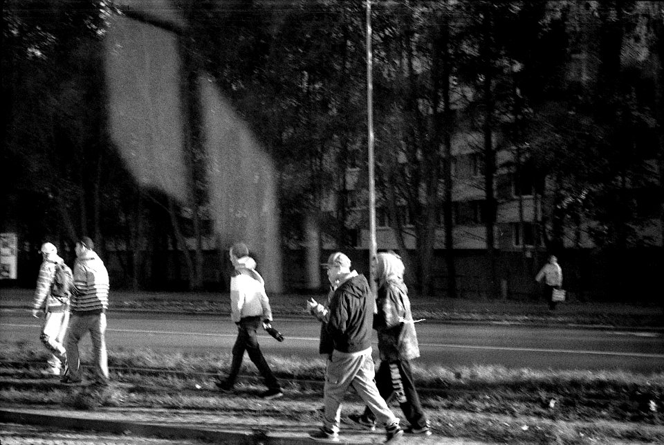 Vega II - Peole on Sidewalk