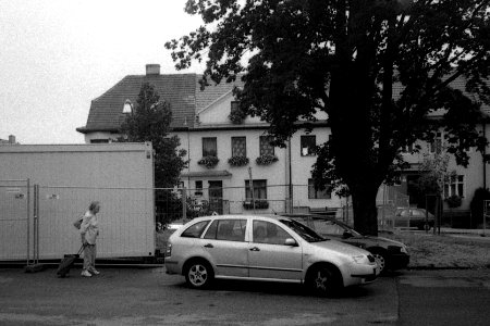 Kodak 835AF- Old Woman Looking at a Car