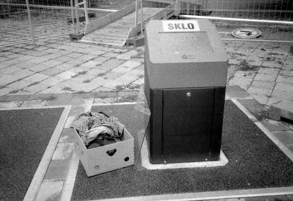 Kodak 835AF- Glass Recycling Bin