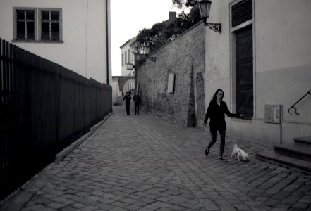 Minolta Hi-Matic G - Old Street on Petrov Hill