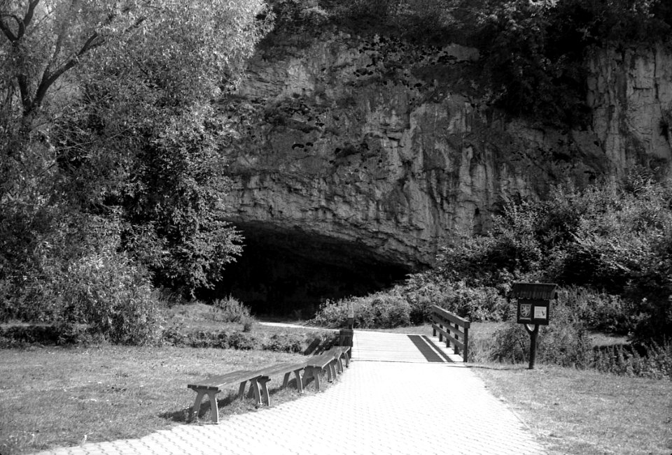 Agfa Optima 1a - Sloup-Šošůvka Caves Entrance