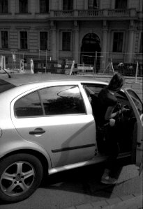 Canon Prima Zoom 80u (Sure Shot 80u) - Woman Getting to the Car