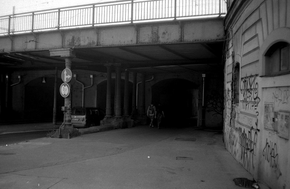 Elikon 35S - Sunday Street Stroll 2