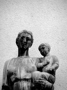 Statue: Woman with Child photo