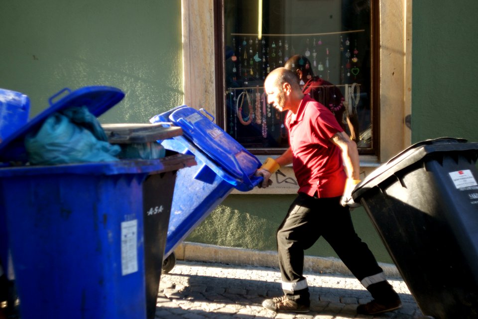 Sony Alpha A230 with Helios-44-2 - Garbage Man