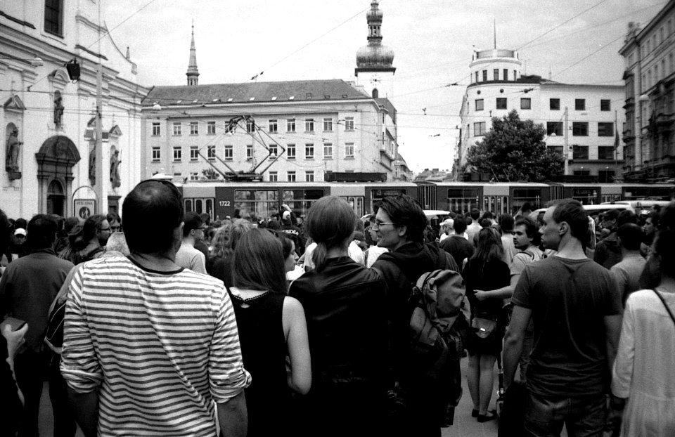 Elikon 35S - Antifascist and Pro-Refugee Demonstartion in Brno