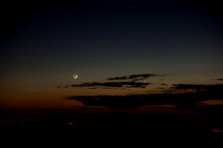 4% Crescent Moon, Mercury, and Venus