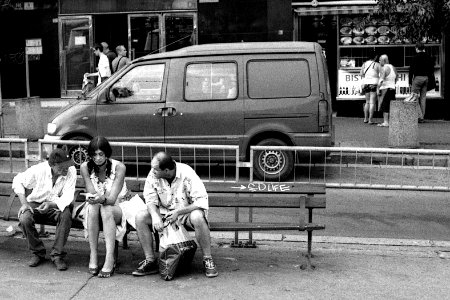 Canon EOS 30 with Canon EF 50mm f/1,8 II - Men and Woman