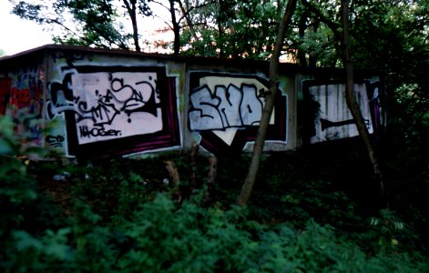 Praktica MTL5 + Helios-44M-4 - Garages