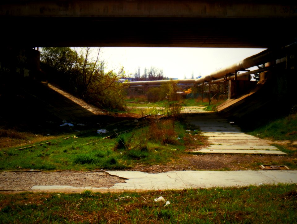 Gate to Suburbia