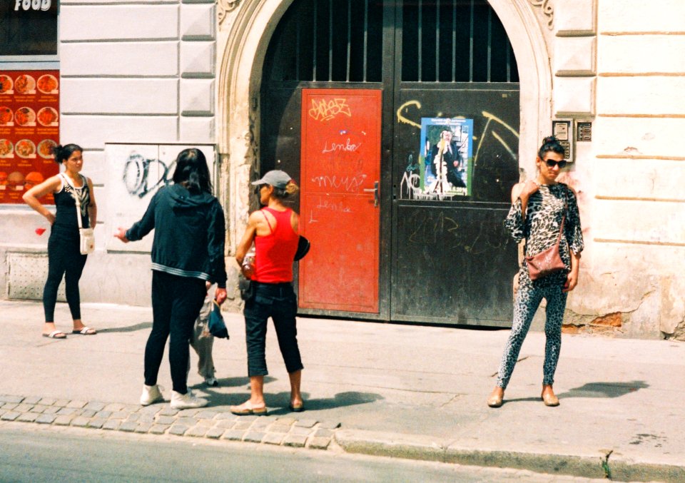 Praktica MTL 5 +  Helios 44-2 2/58 - Cejl Street Scene 1