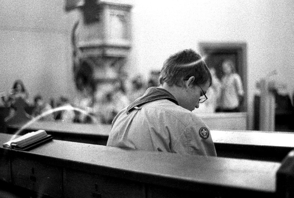 Praktica BC1 - Boy Scout in the Church (with partial halo)