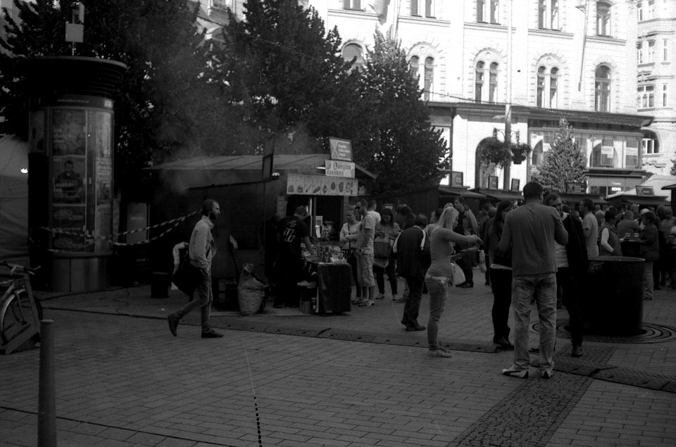 Elikon 35S - Sunday Street Stroll 1