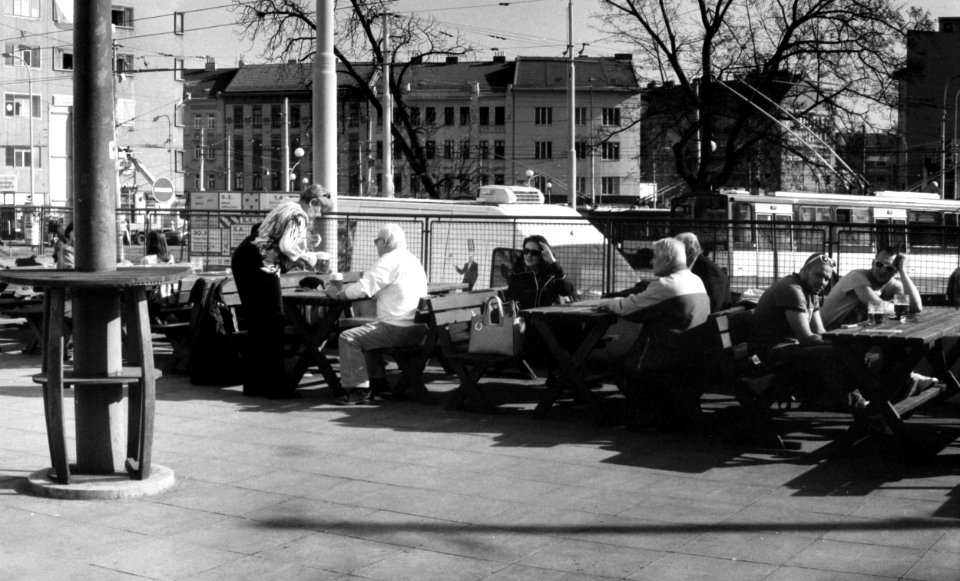 Zorki 4 + Industar-61 L/D - Starobrno Pub