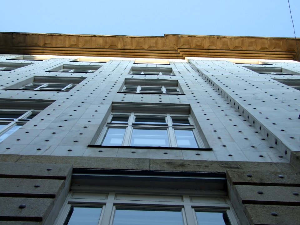 2007 08190008