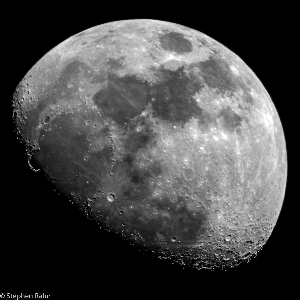 68% Full Waxing Gibbous Moon on 1-7-17