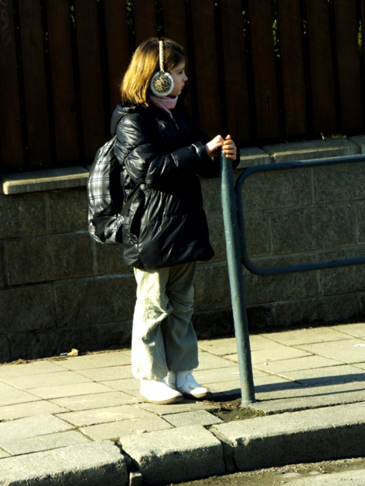 Little Gritl at Sidewalk