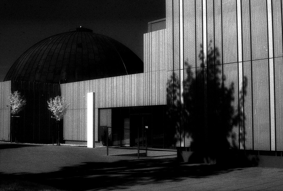 Canon EOS 30 - Infra - Brno Observatory and Planetarium 3