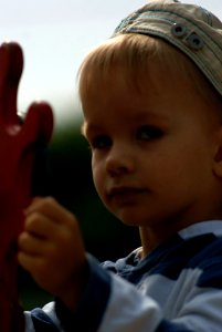 Sony Alpha A230 with Pentacon Electric 4/200 MC - Images of Happy Childhood 4