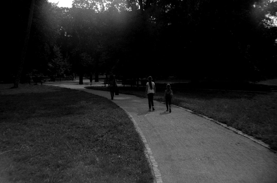 Siluet Elektro - Lužánky Park Scene 3