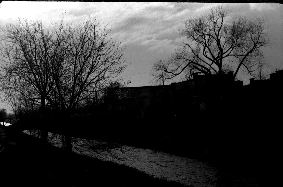 Exa + Tessar 2,8/50 - Svitava Riverbank next to the former Slaughterhouse 03
