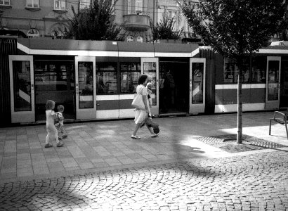 Pentax Zoom 70 - Mother and Kids next to the Tram