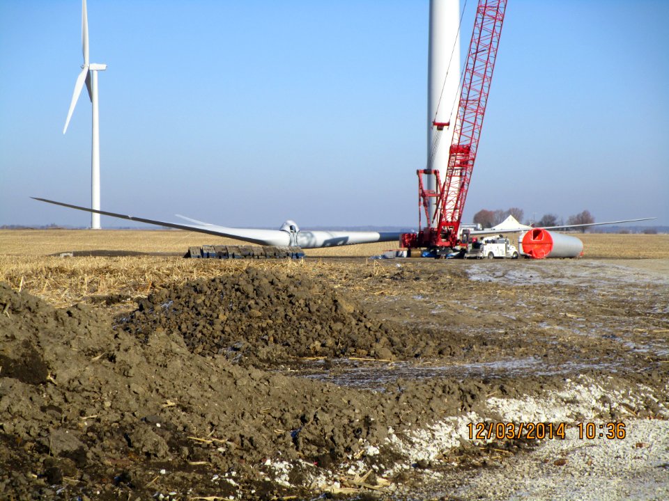 IMG 0764 Wind Turbine Installation SW Kankakee Co IL 12-3-2014