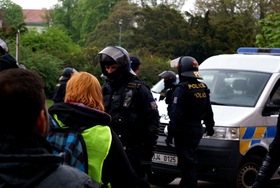 Sony Alpha A230 with Helios-44-2 - Blockade of Neonazi March - Part 4: Transfer to the next "Meeting Point" 03