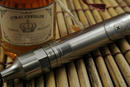 E cigarette vapegate steam