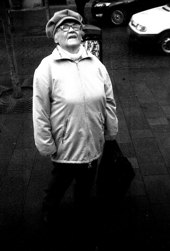 Orion EE - Woman Looking Up