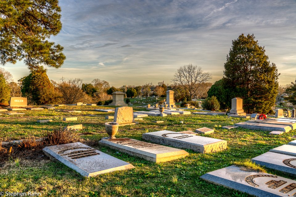 Riverside Cemetery Tonemapped