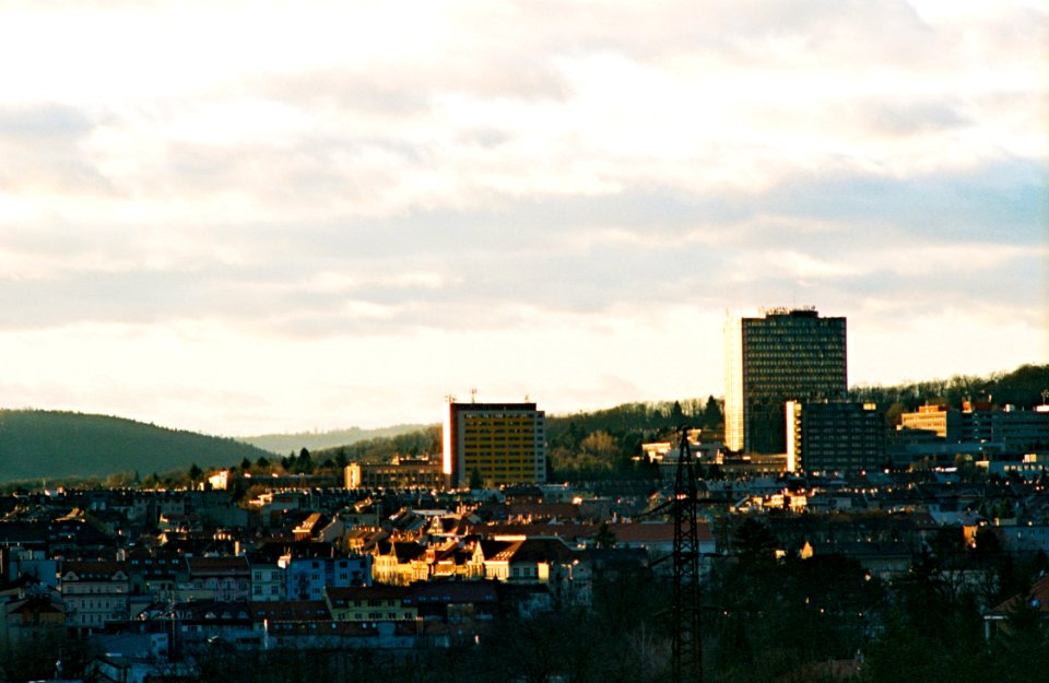 Praktica FX 3 + Pentacon Electric 4/200 - Brno Scape from Lesná 4