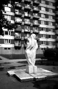 Kiev 4 + Jupiter-12 - Housing Estate Komárov - Sculpture