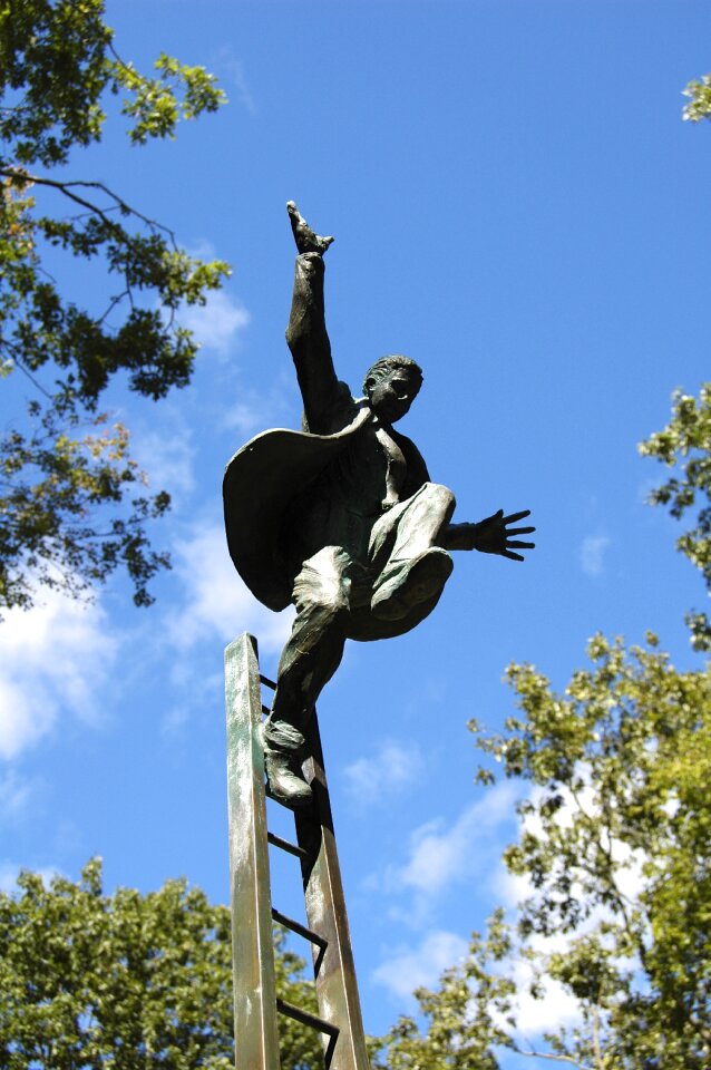 Art statue ladder