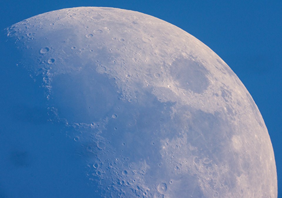 Talking to the Moon