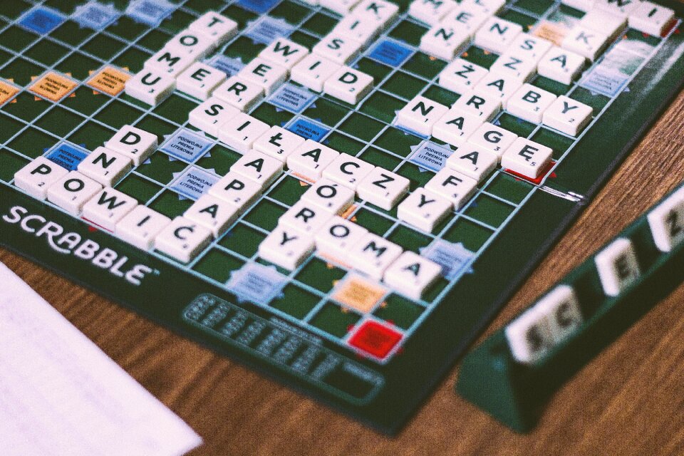 Entertainment letters words