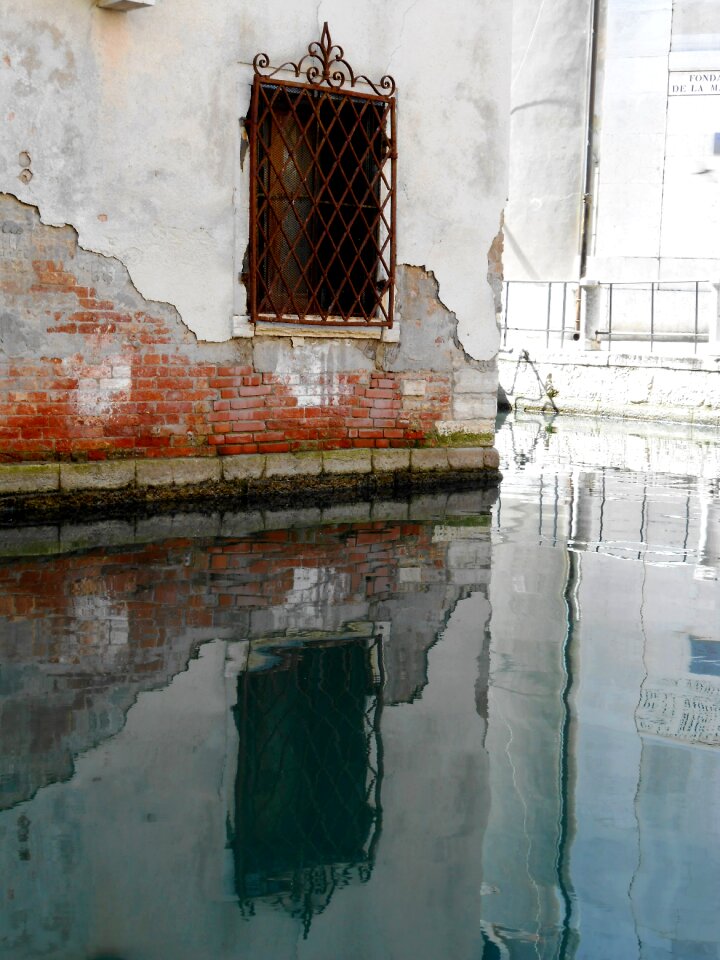 Water sea reflection