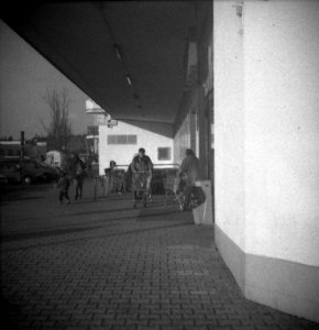 Altix I - In front of a Supermarket