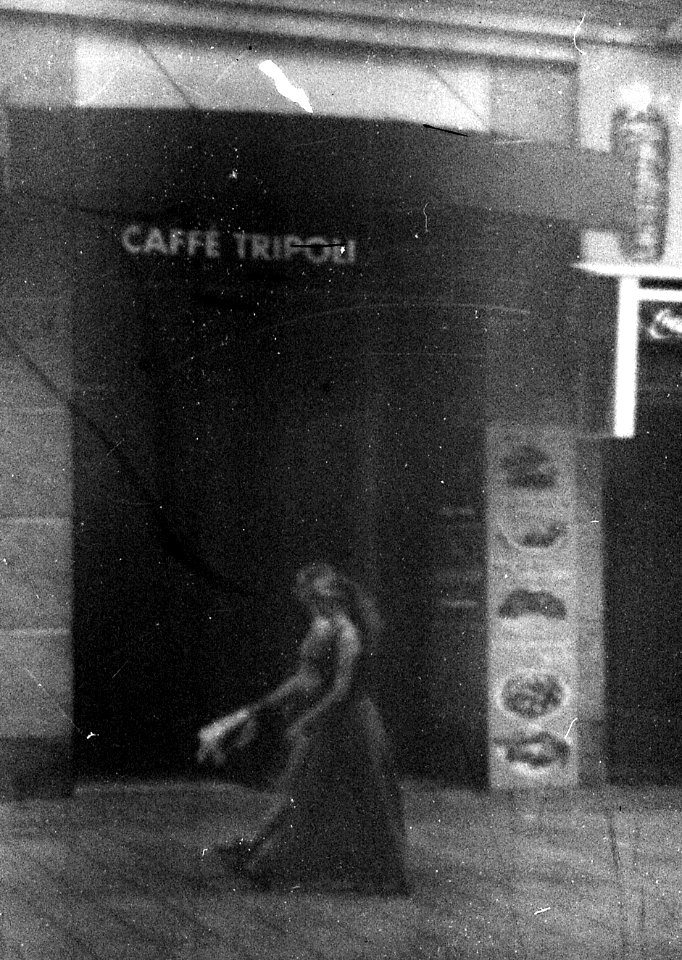 Praktica MTL5 + Helios-44M-4 - Caffe Tripoli