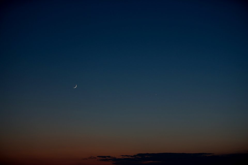 4% Waxing Crescent, Mercury, and Venus