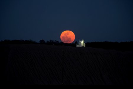 Full Moon Rising