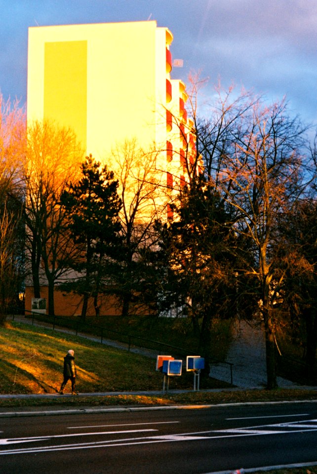 Praktica FX 3 + Edixa-Iscotar - Housing Estate Lesná at Sunset 4