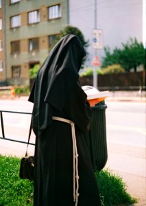 Praktica MTL 5 + Helios 44-2 2/58 - Reading Nun photo