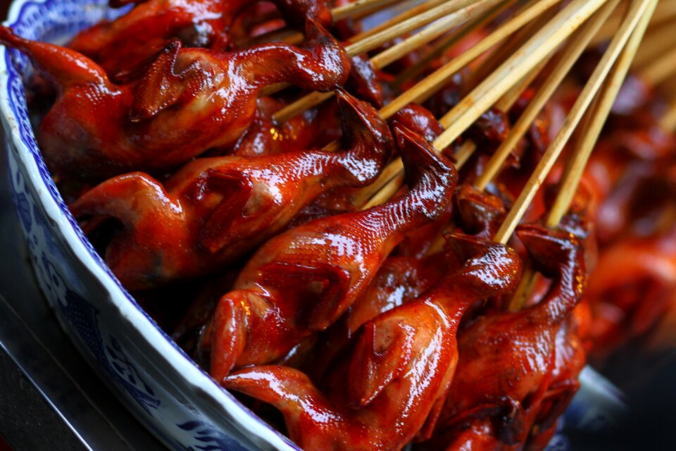 Food roast quail traditional