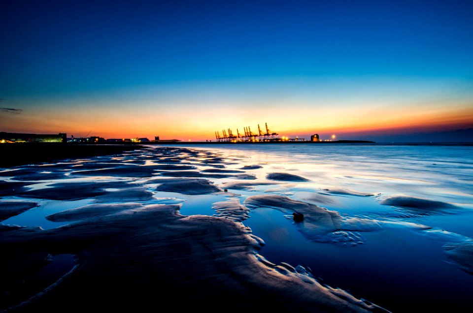 The Sunset on Taipei Harbor
