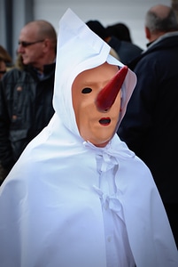 Mask laetare blancs-moussis