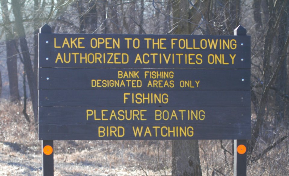 IMG 4044c Bird Watching Signage Willow Slough FWA IN 2-13-2017