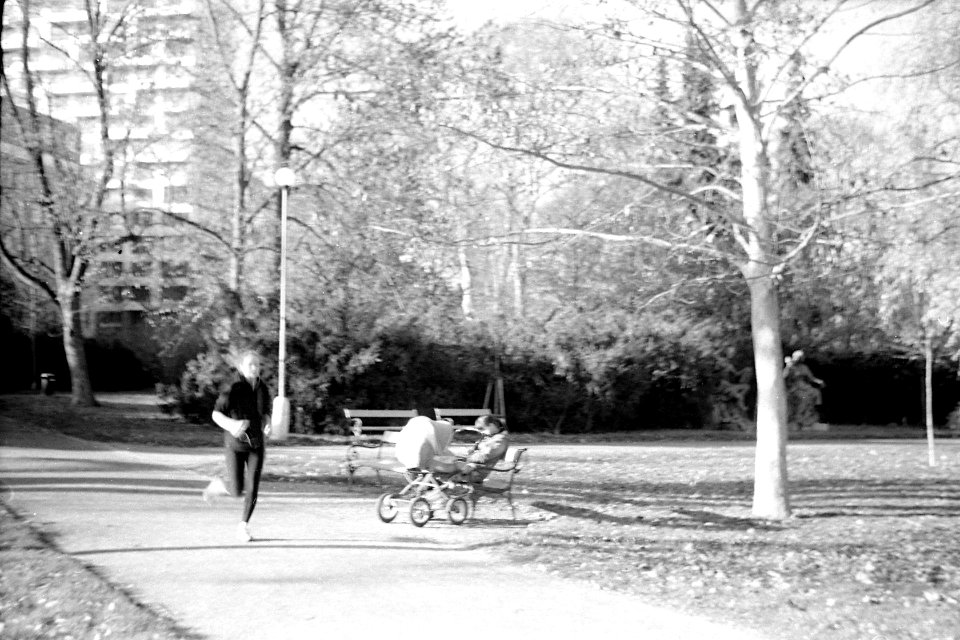 Sokol 2 - STreetphoto with Yellow Filter 06