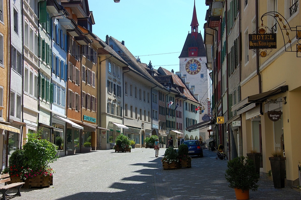 Summer tourism city breaks